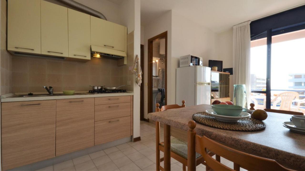 Appartamenti Tonin Бибионе Экстерьер фото